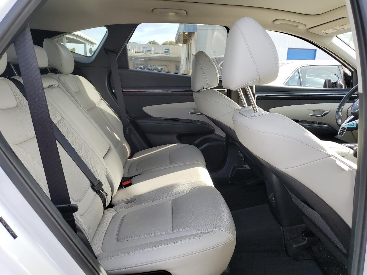 2022 Hyundai Tucson - Image 10