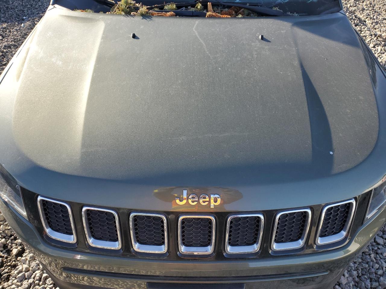 2019 Jeep Compass - Image 11