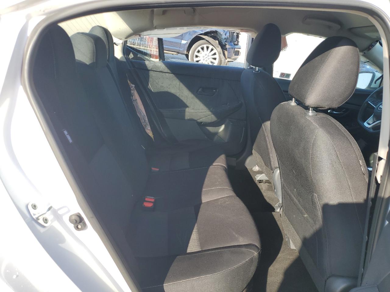 2024 Nissan Sentra - Image 10