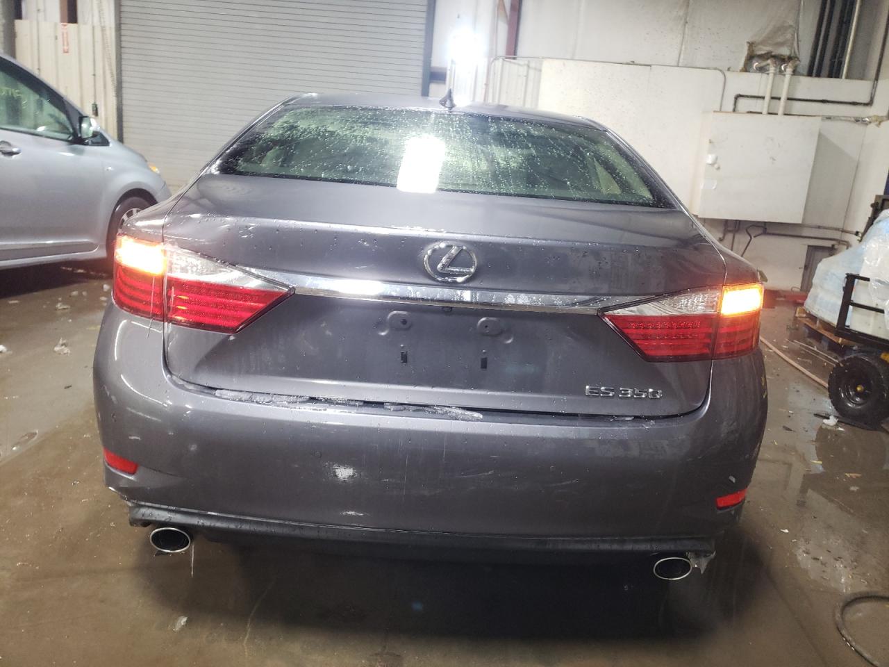 2015 Lexus ES - Image 6