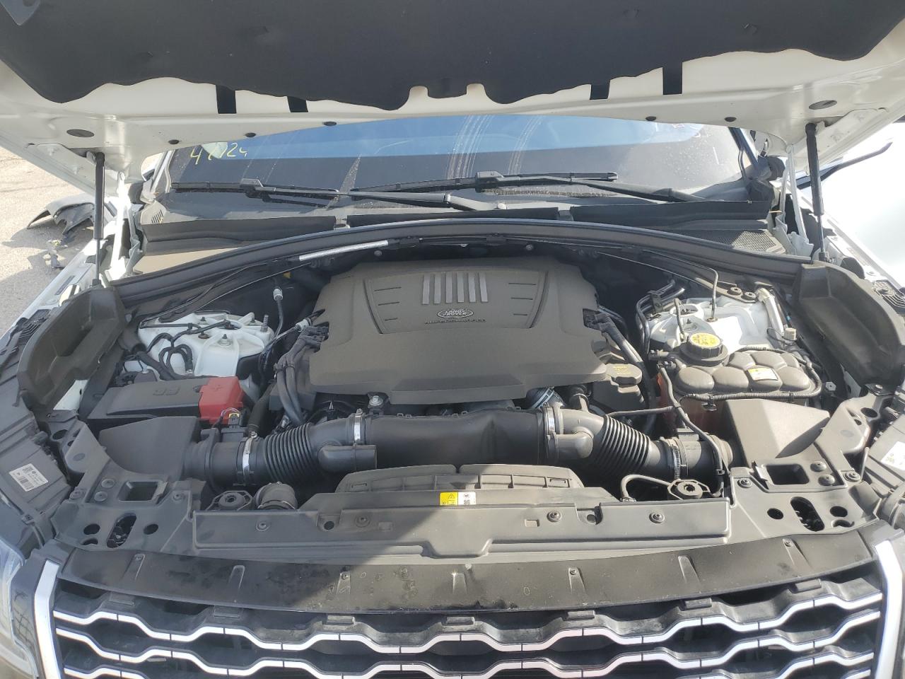 2018 Land Rover Range Rover - Image 12