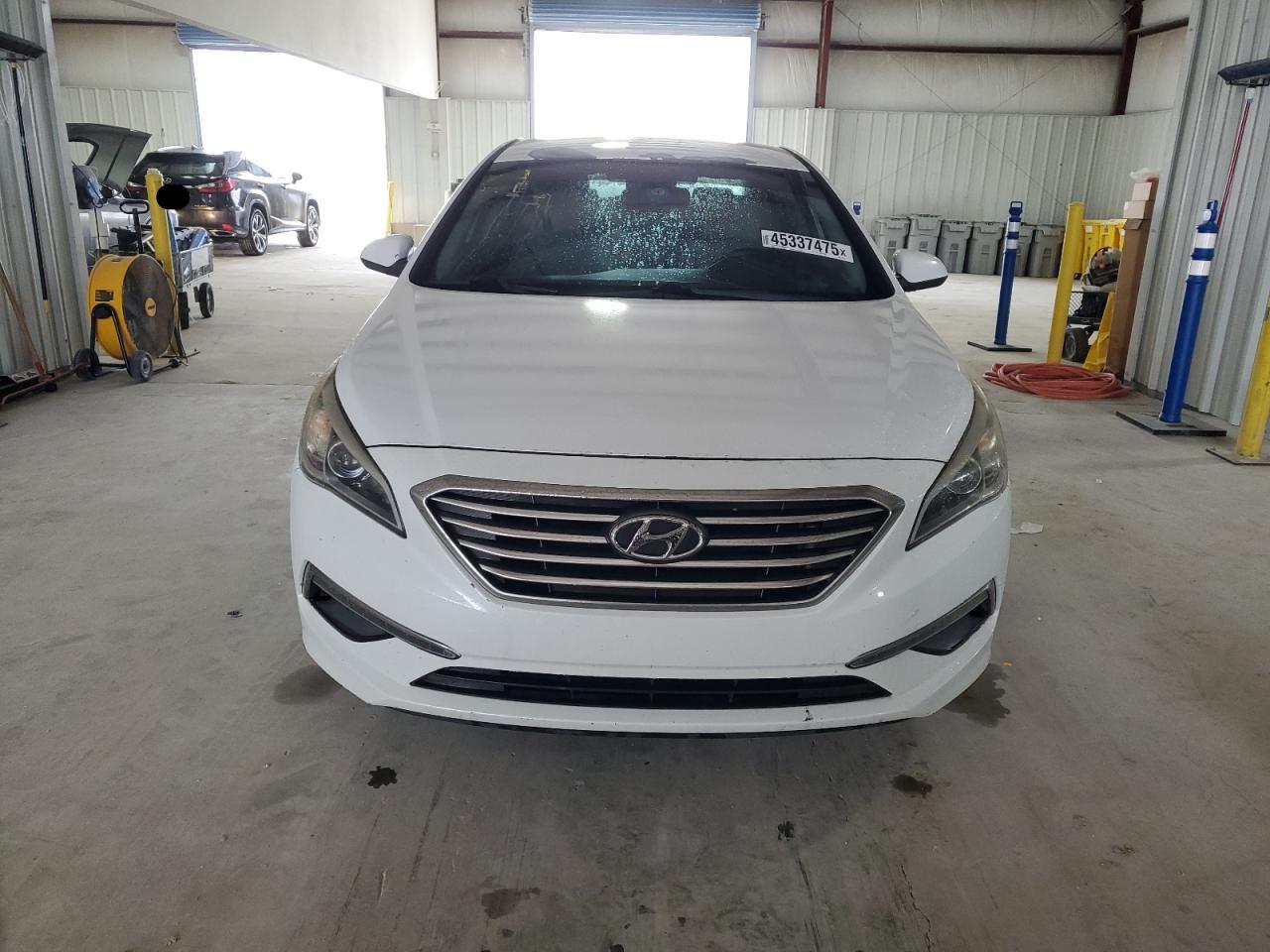 2015 Hyundai Sonata - Image 5