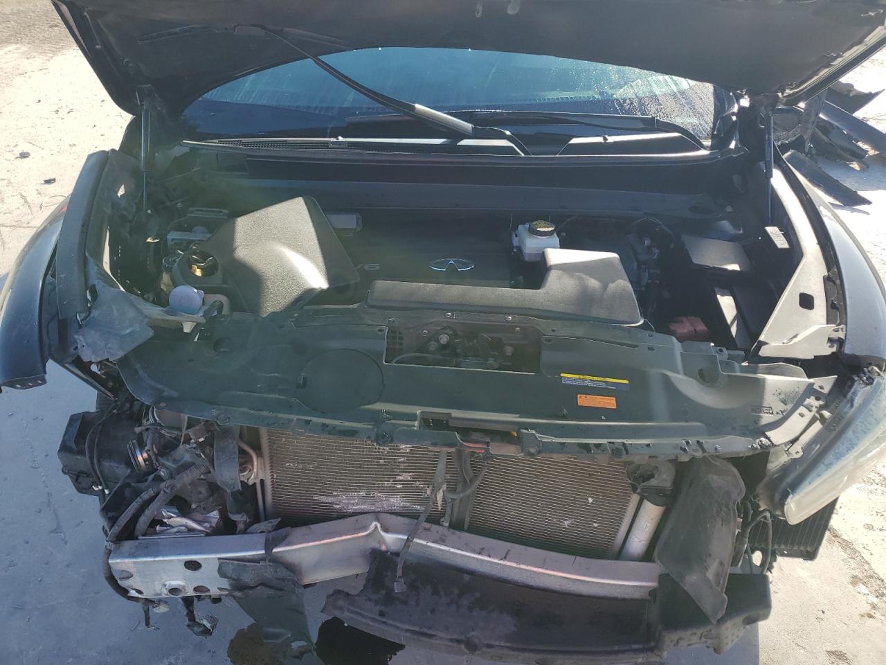 2018 Infiniti QX60 - Image 12