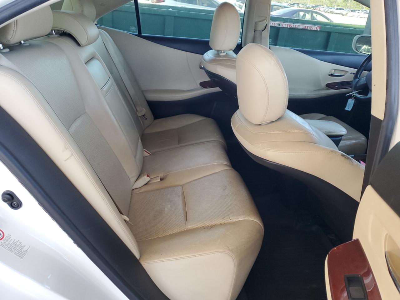2010 Lexus HS - Image 10