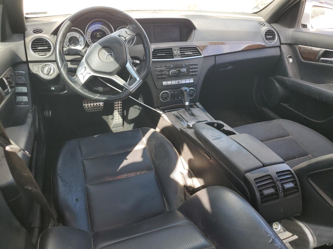 2014 Mercedes-Benz C 250 VIN: WDDGF4HB9EA955073 Lot: 46194325