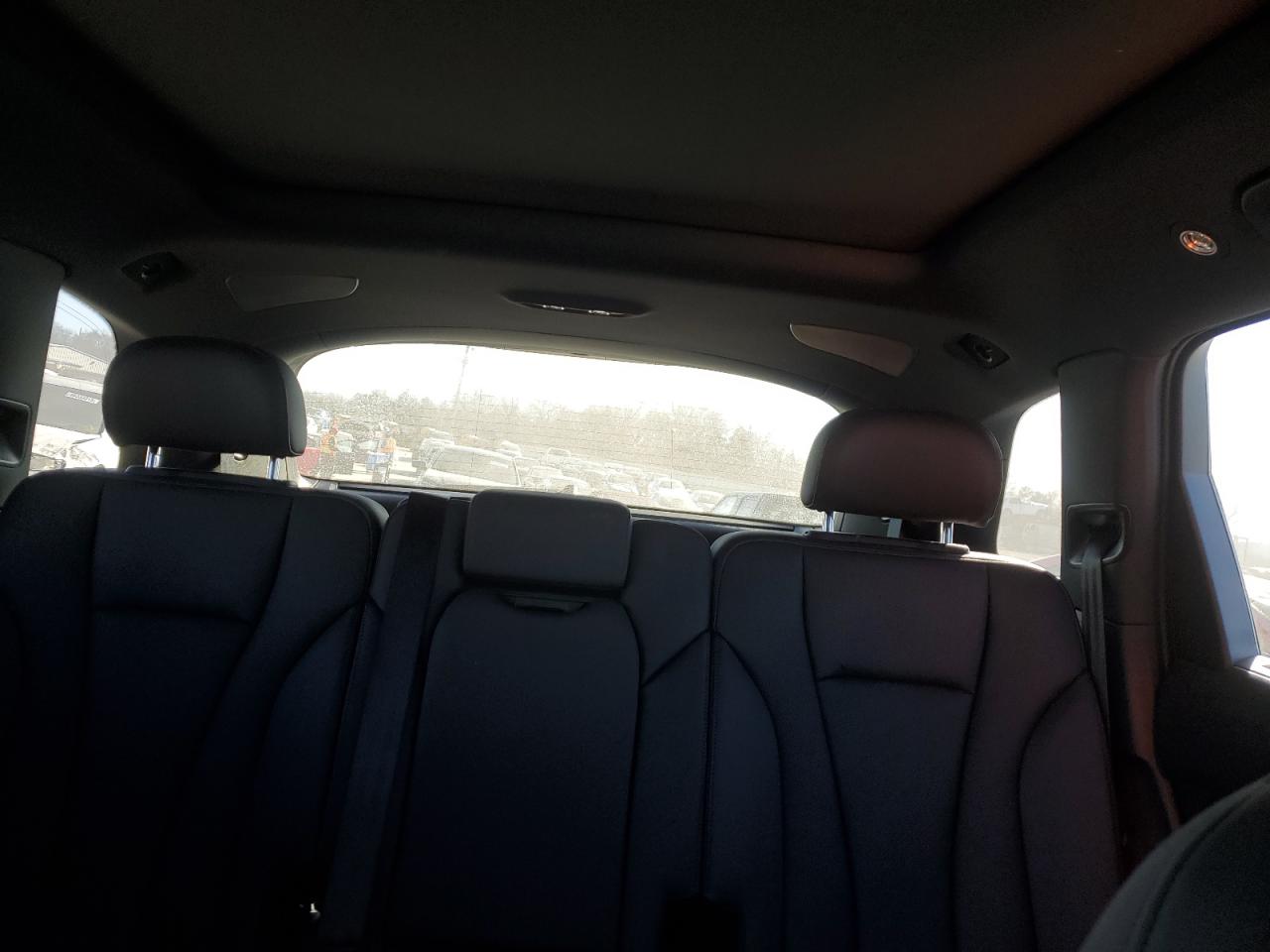 2024 Audi Q7 - Image 10