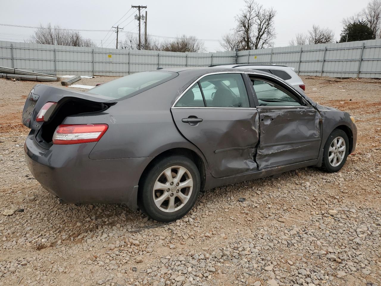 2011 Toyota Camry - Image 3