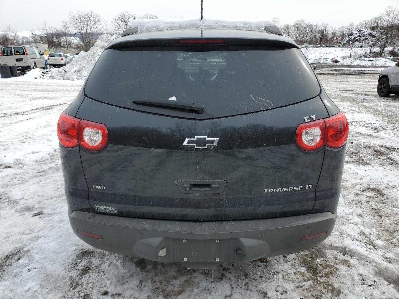 2012 Chevrolet Traverse - Image 6