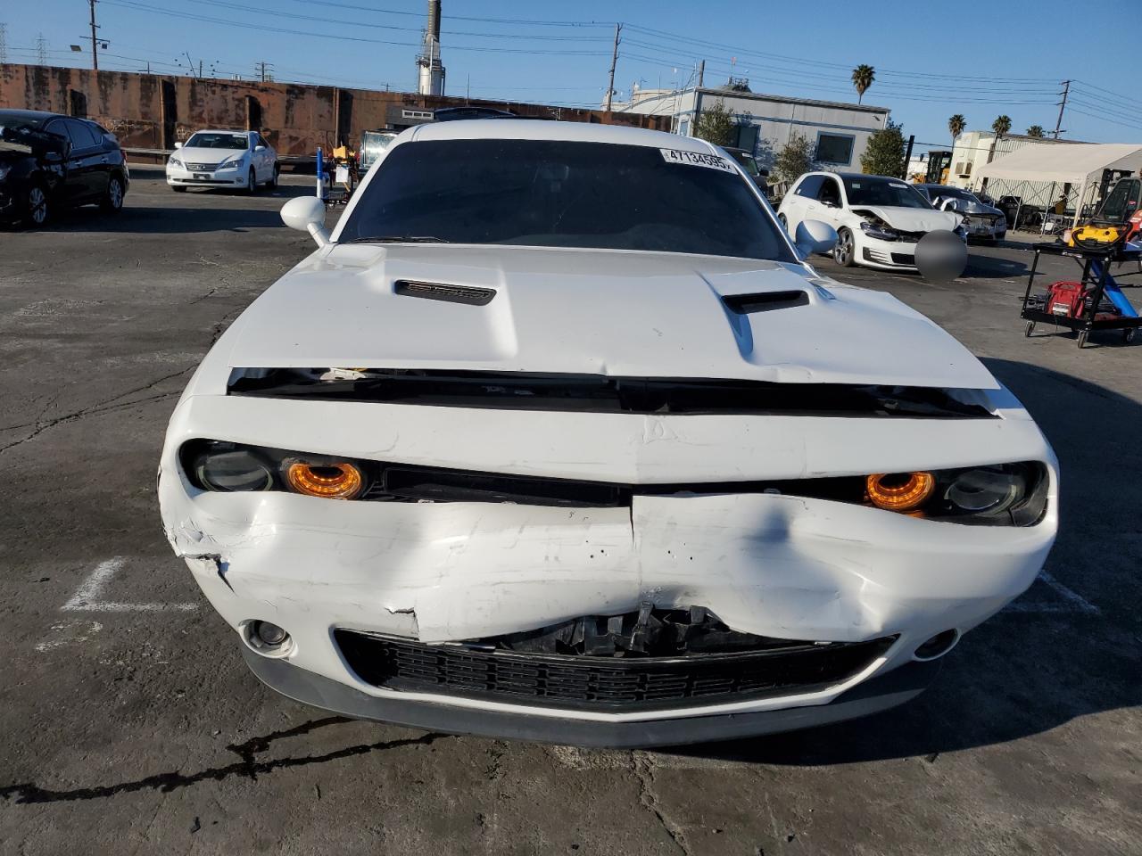 2019 Dodge Challenger - Image 5
