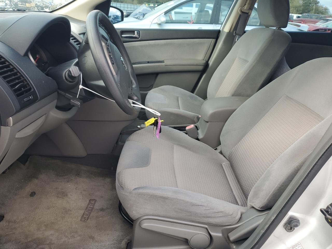 2008 Nissan Sentra - Image 7