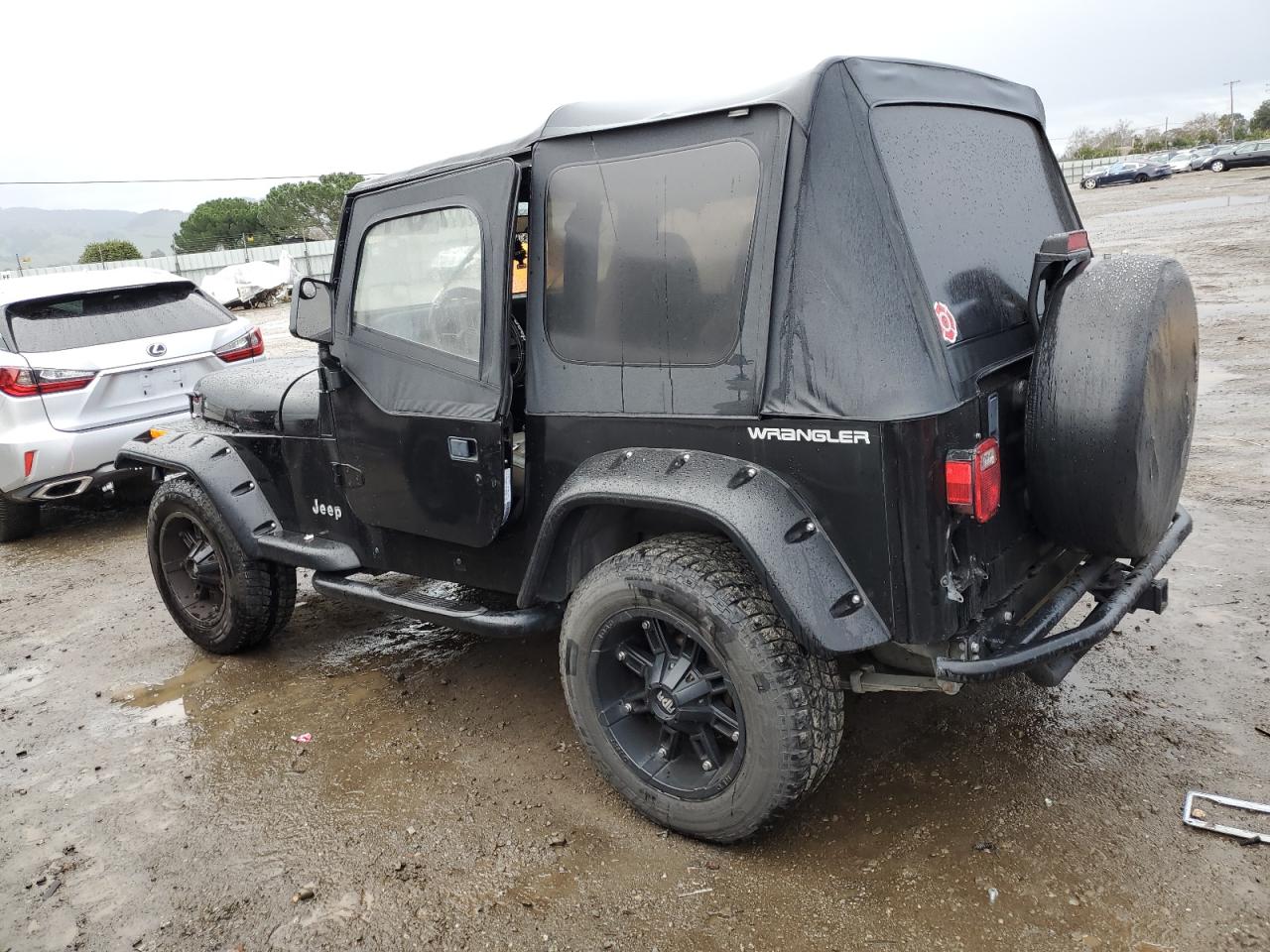 1995 Jeep Wrangler - Image 2