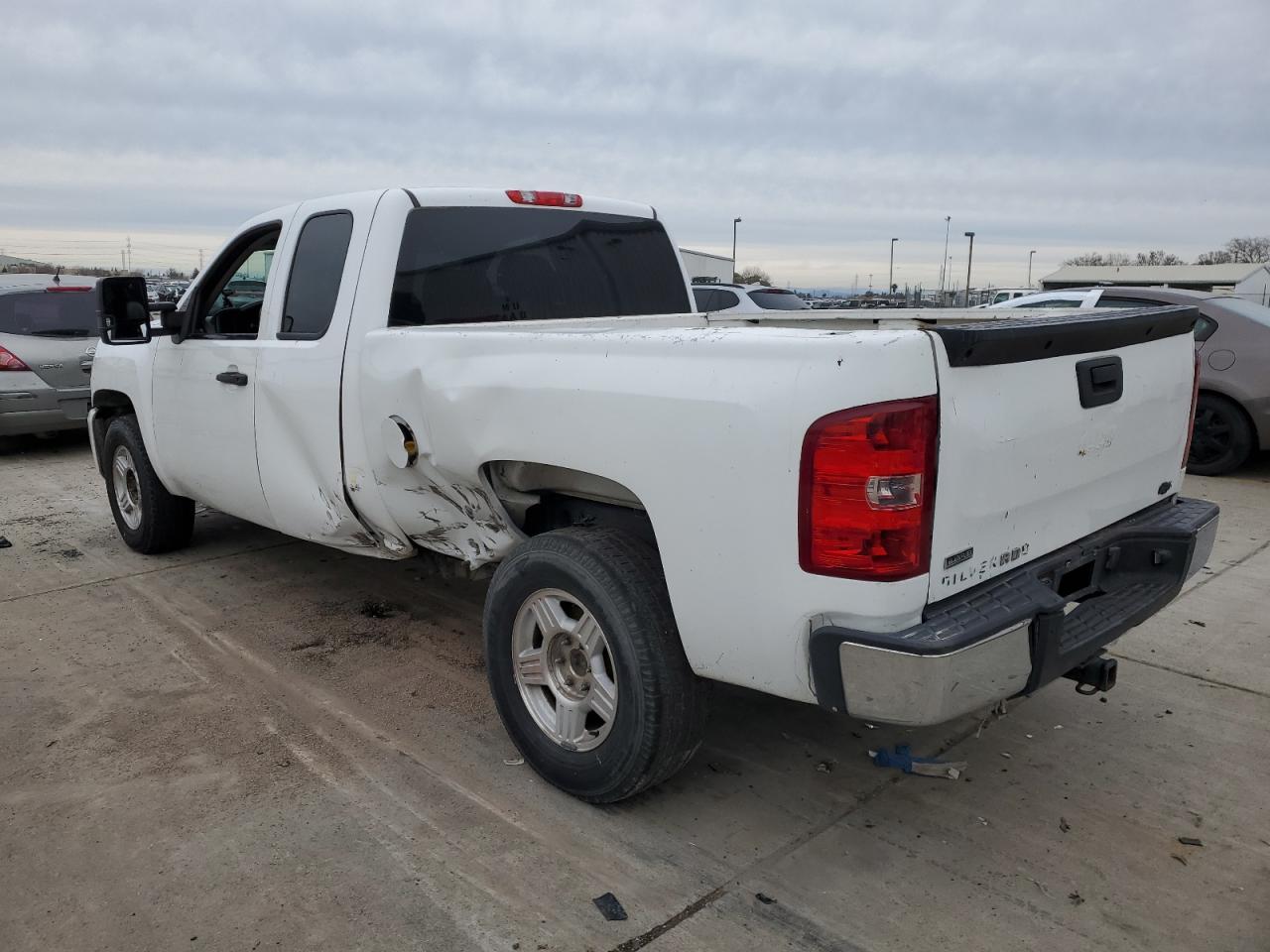 2011 Chevrolet Silverado - Image 2