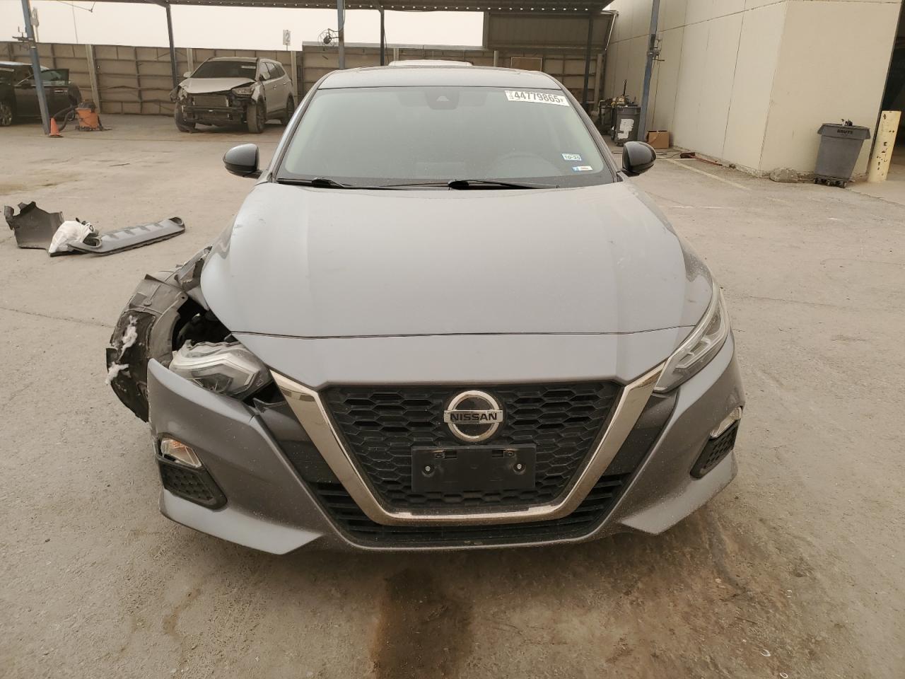 2020 Nissan Altima - Image 5
