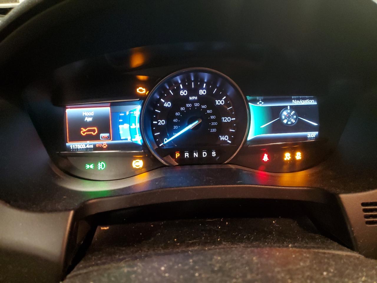 2019 Ford Explorer - Image 9