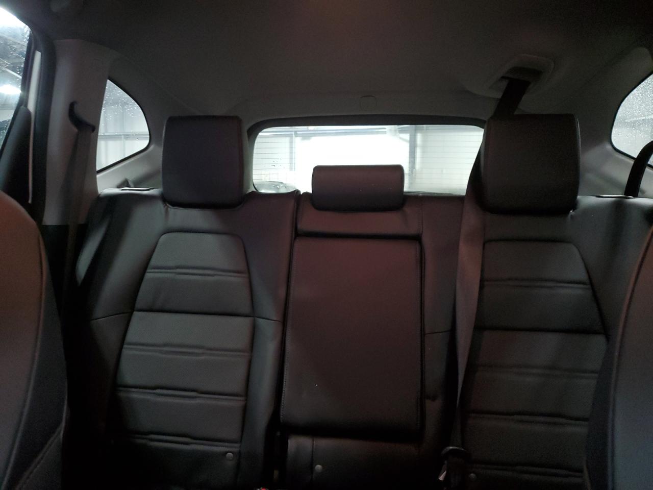 2018 Honda CR-V - Image 10