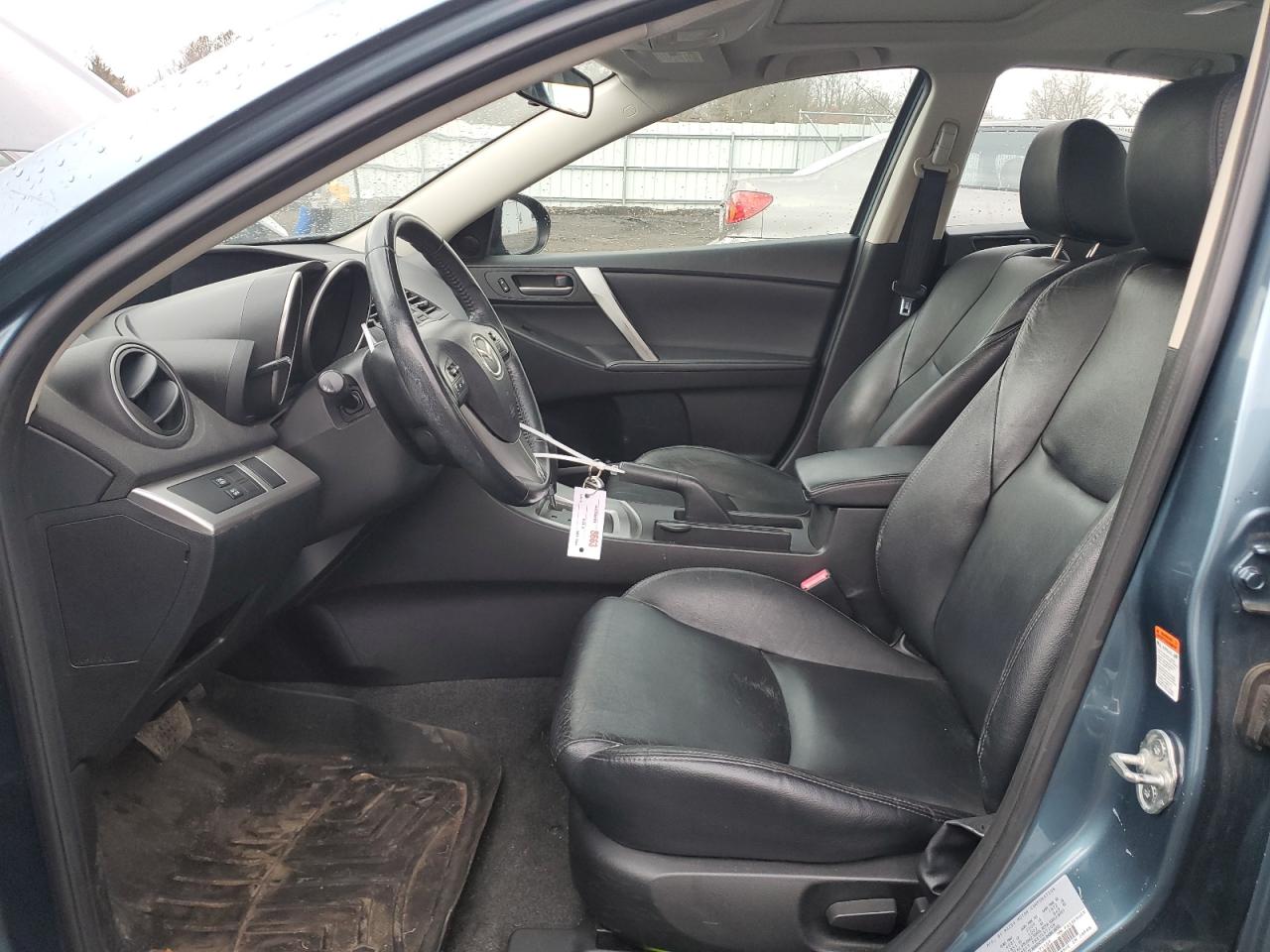 2011 Mazda 3 - Image 7