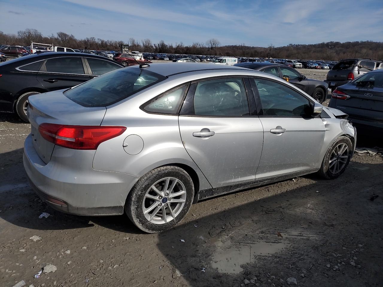 2017 Ford Focus - Image 3