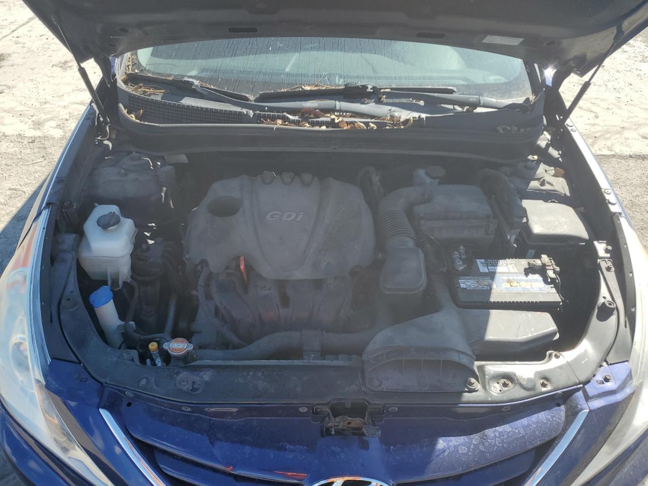 2012 Hyundai Sonata - Image 11