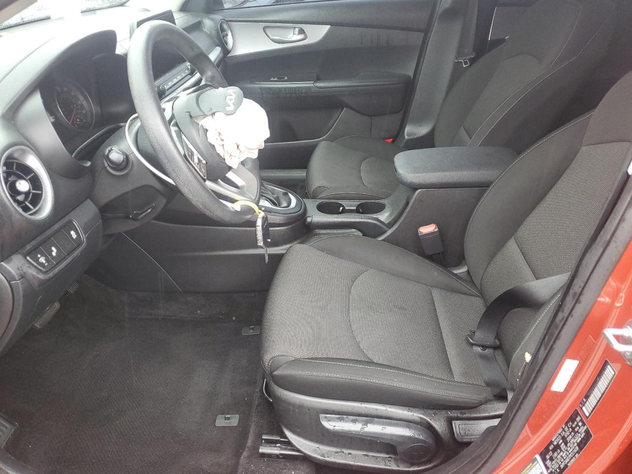 2023 Kia Forte - Image 7