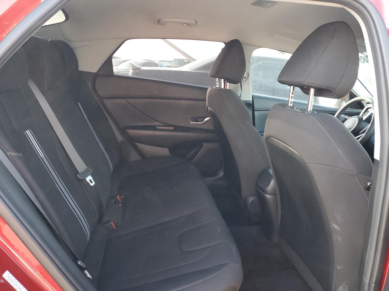 2023 Hyundai Elantra - Image 10