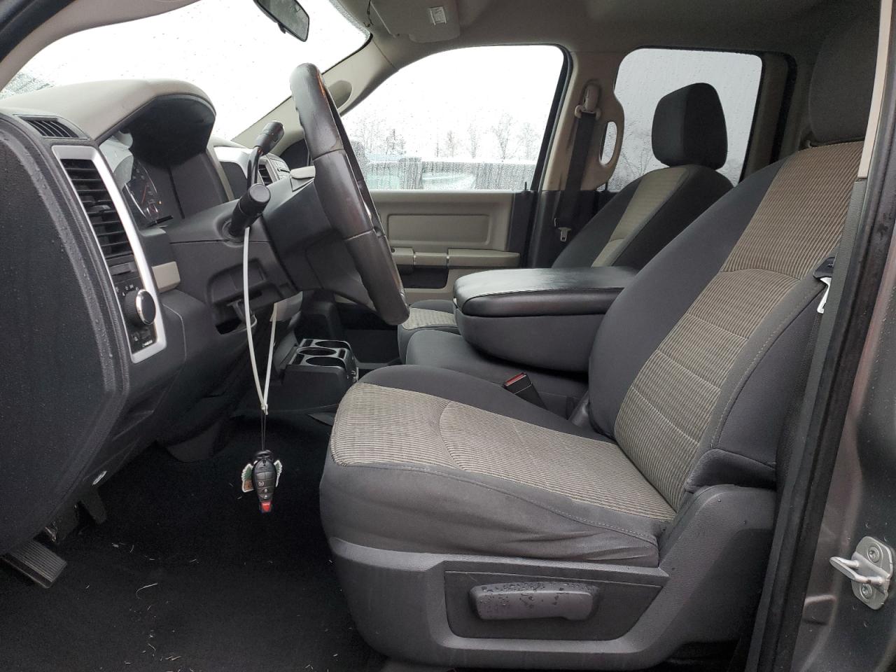 2009 Dodge RAM - Image 7