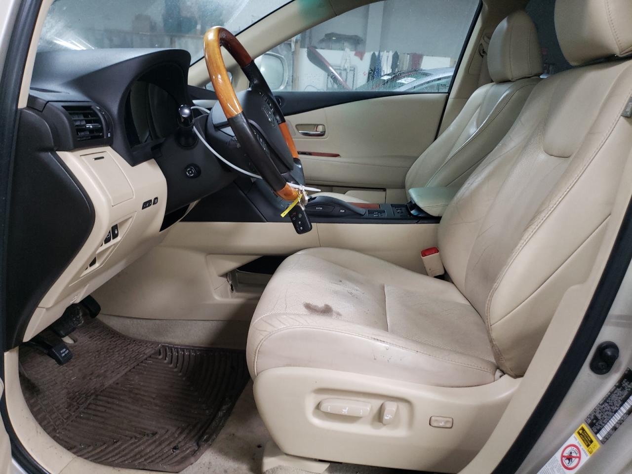 2011 Lexus RX - Image 7