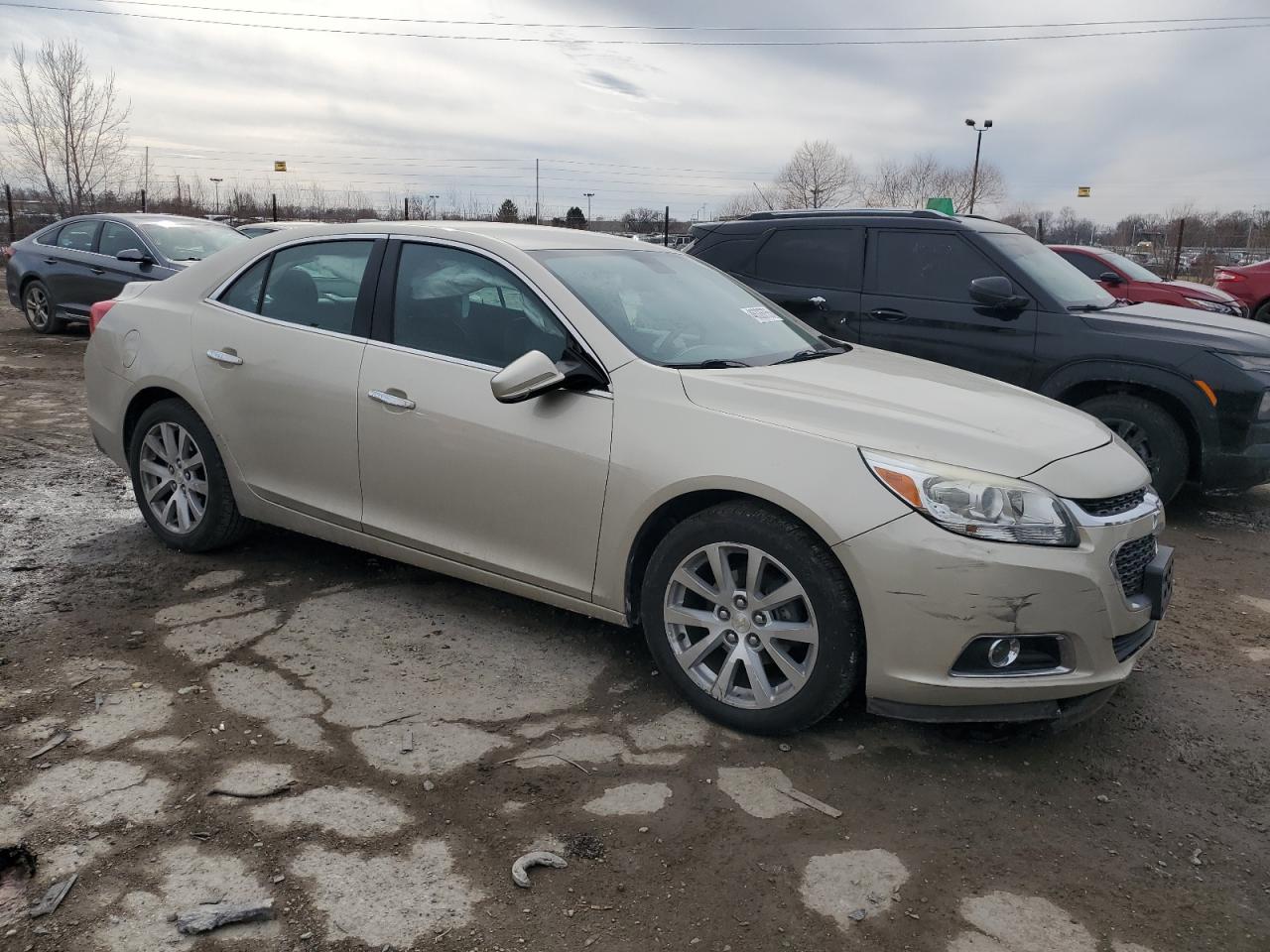 2015 Chevrolet Malibu - Image 4