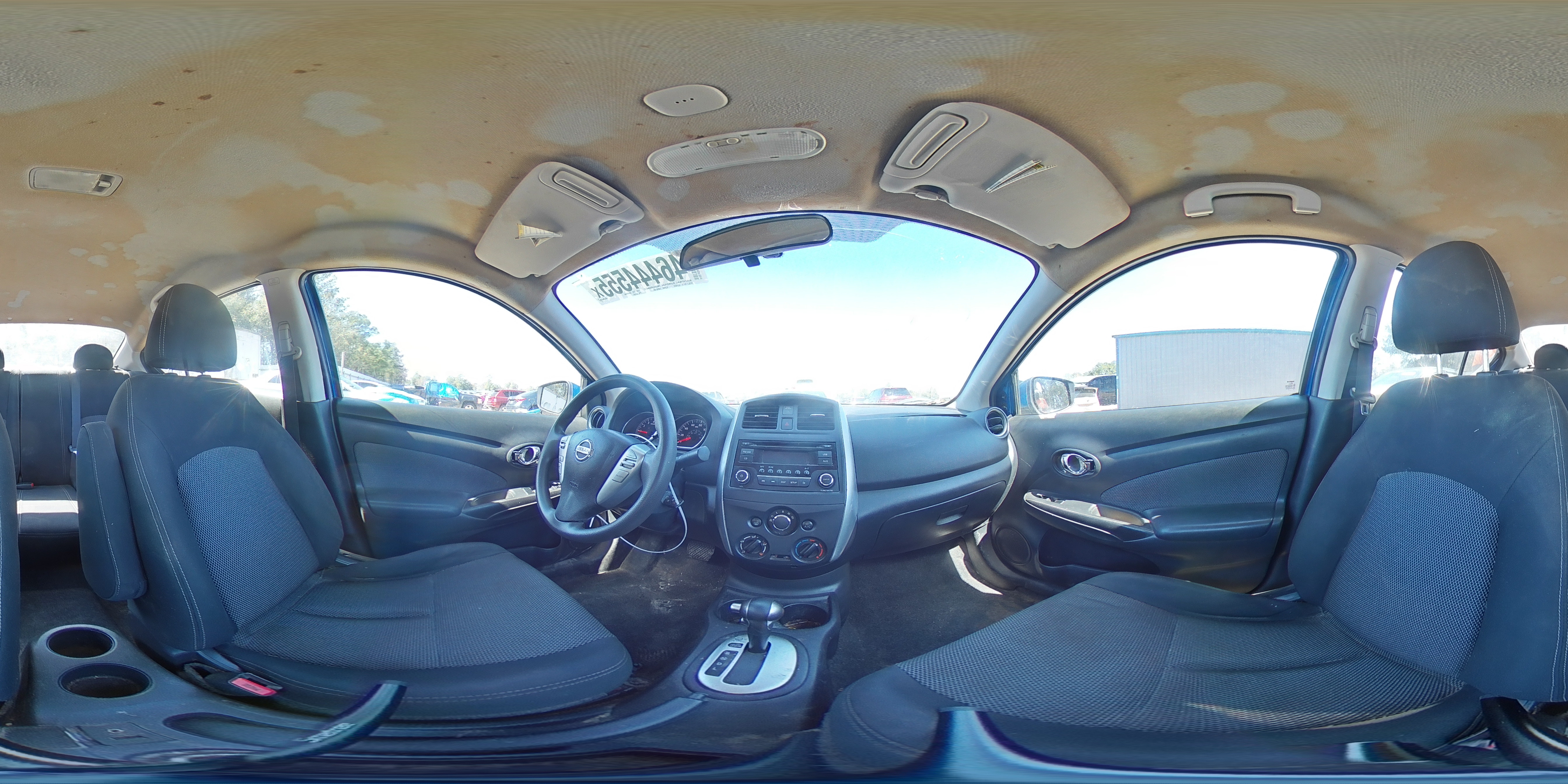 2016 Nissan Versa - Image 13