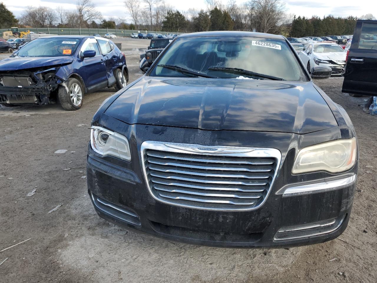 2011 Chrysler 300 - Image 5
