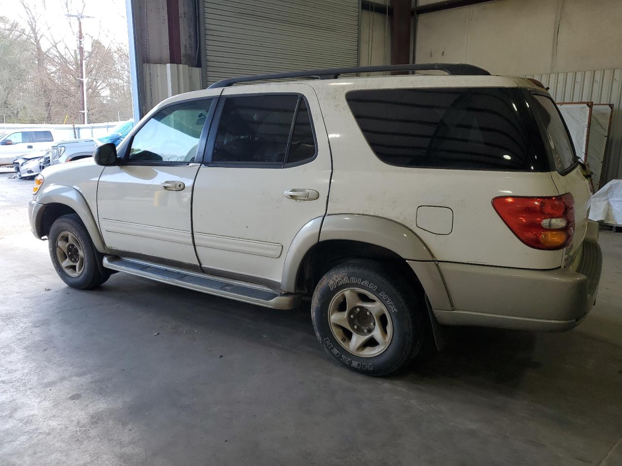 2002 Toyota Sequoia - Image 2