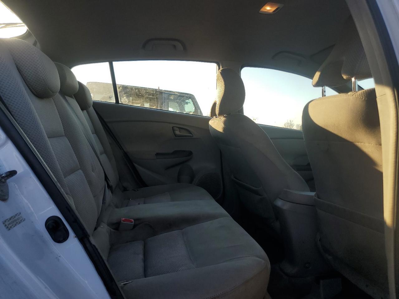 2010 Honda Insight - Image 10