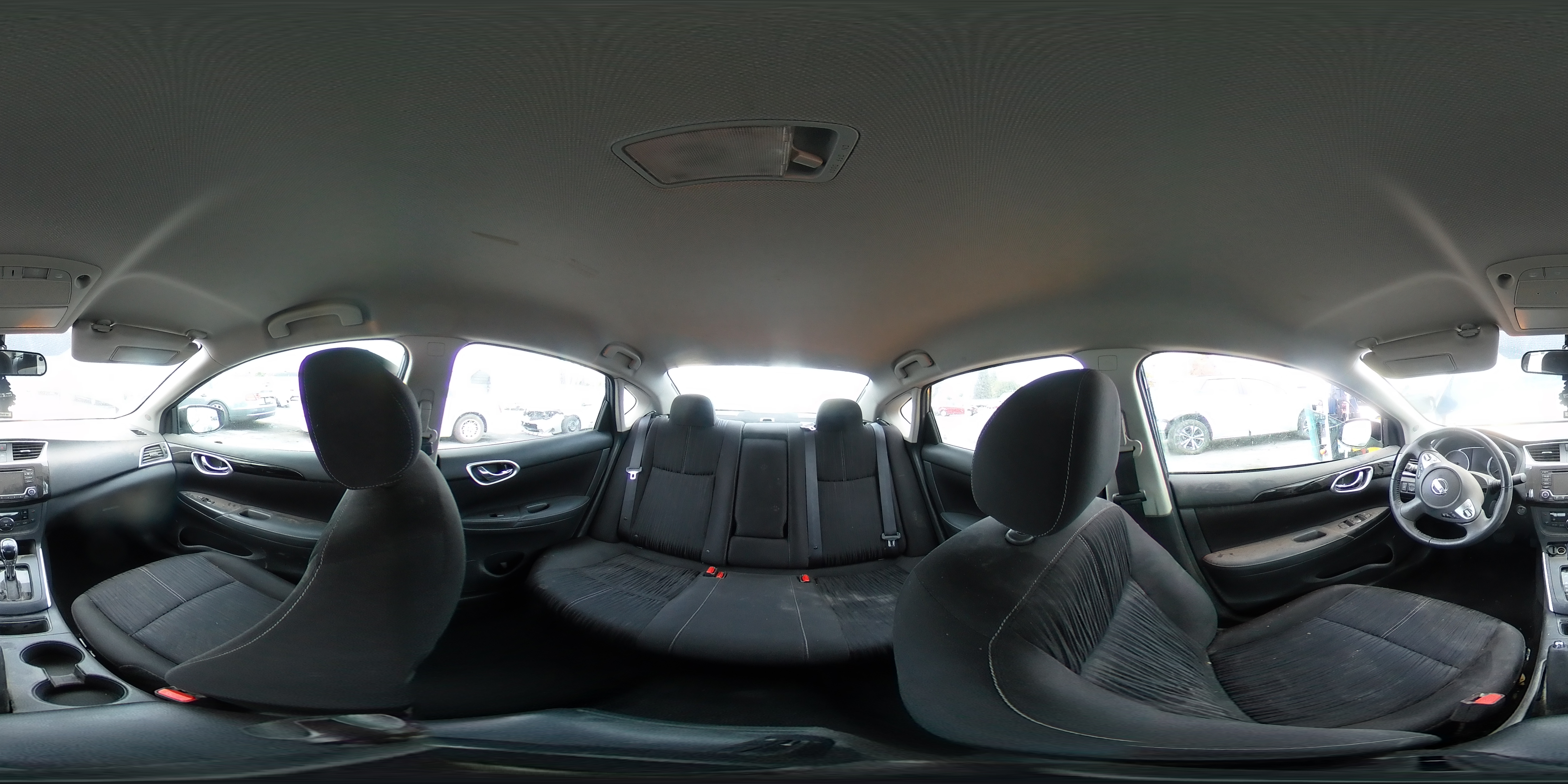 2018 Nissan Sentra - Image 13