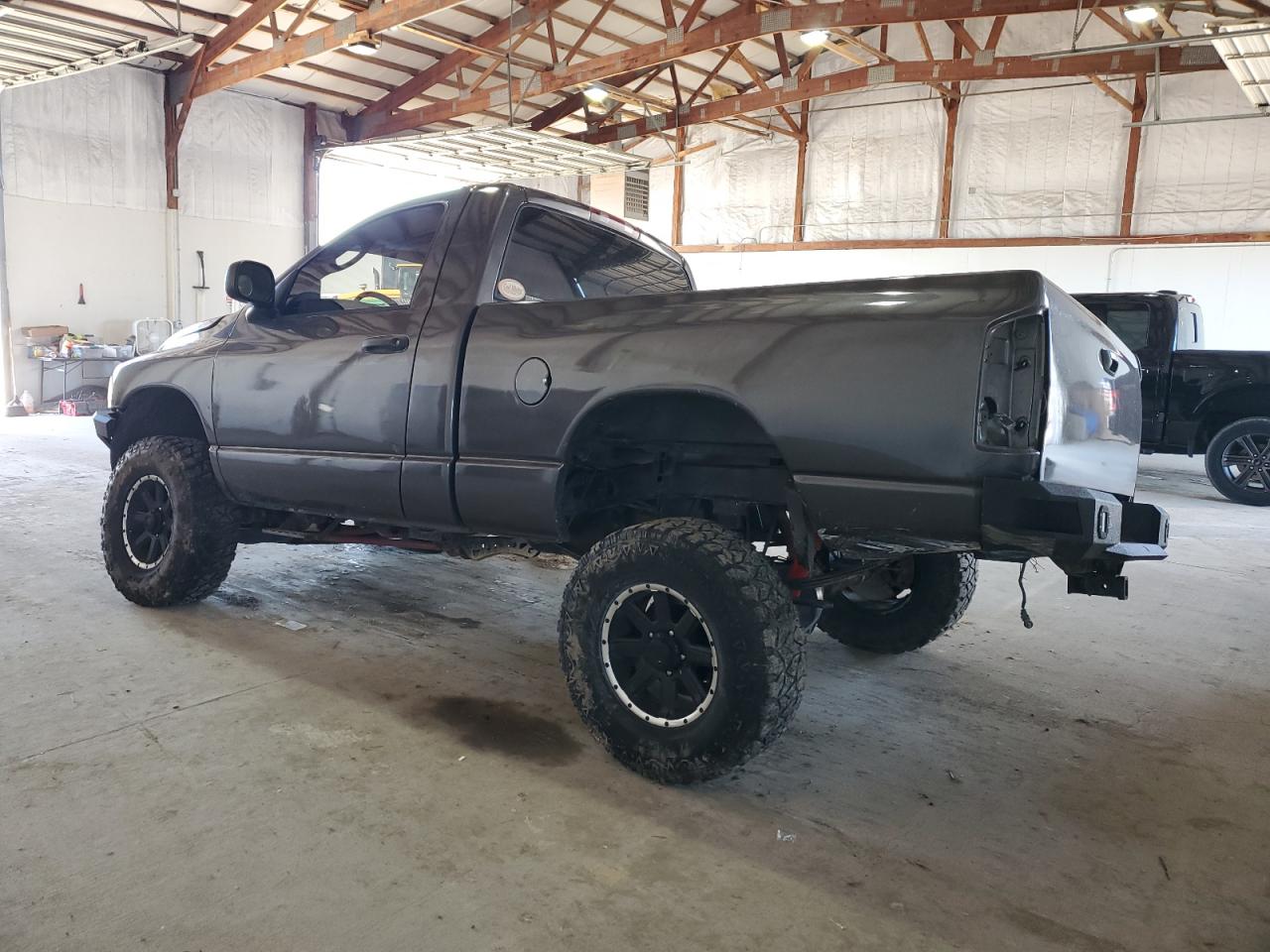 2004 Dodge RAM - Image 2