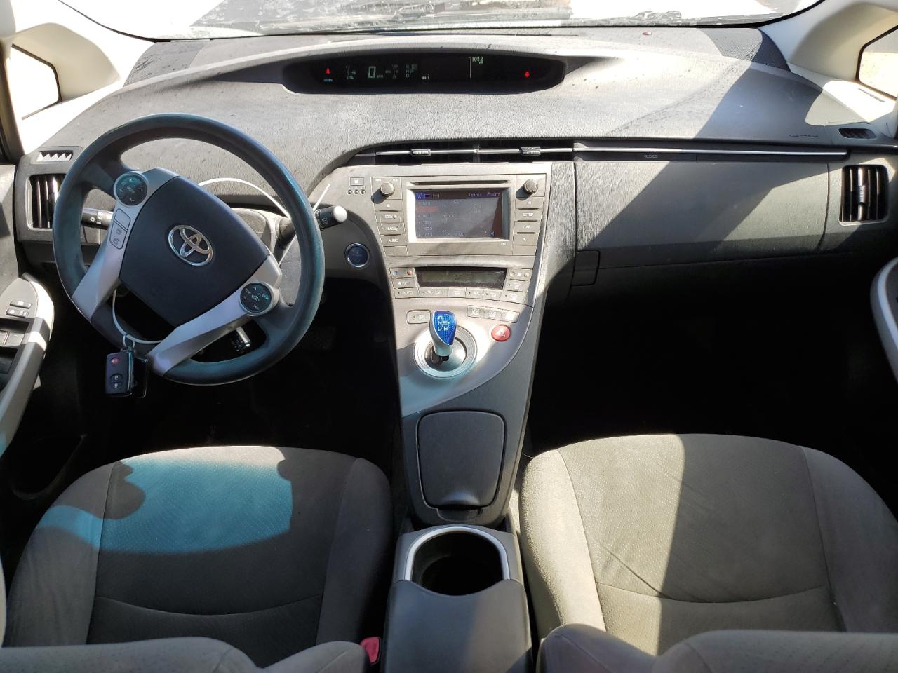 2013 Toyota Prius - Image 8