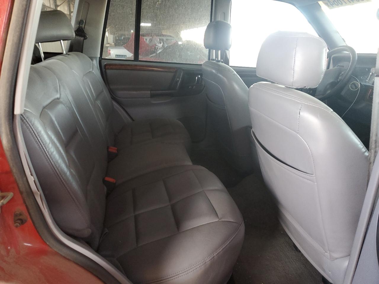 1998 Jeep Grand Cherokee - Image 11