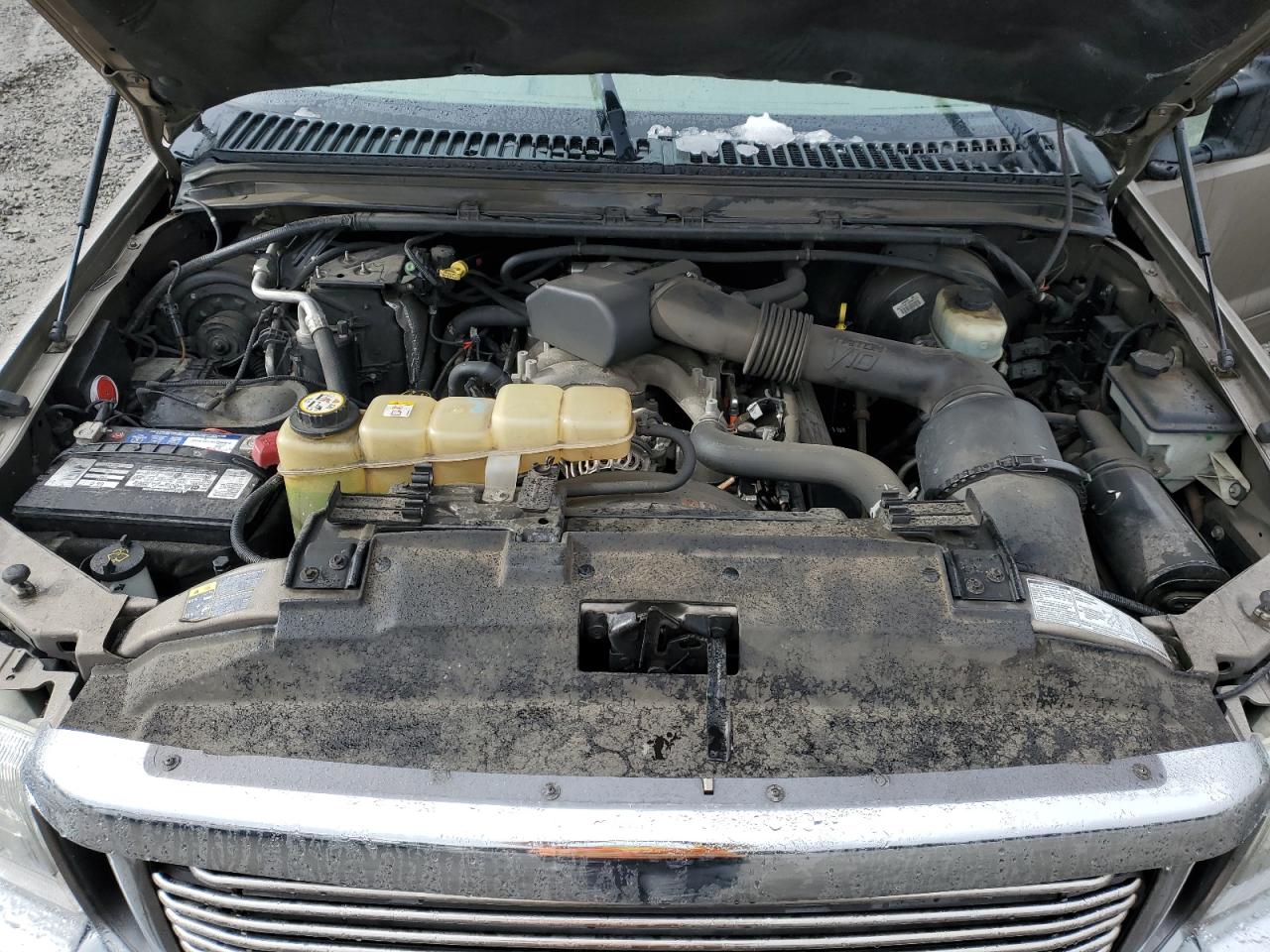 2002 Ford F250 - Image 13