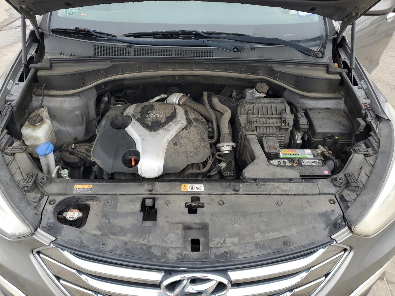 2013 Hyundai Santa Fe - Image 12