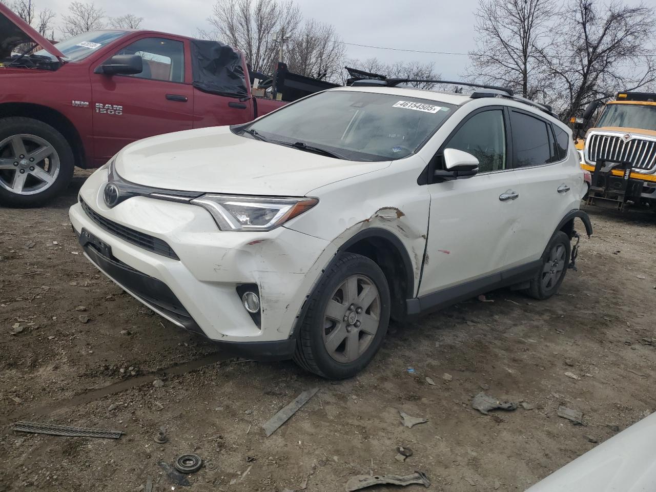 2018 Toyota RAV 4 - Image 1
