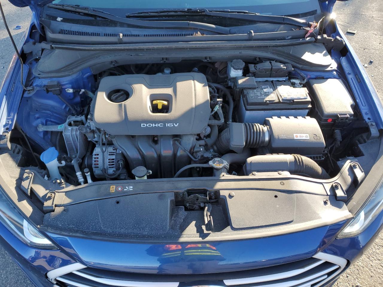 2017 Hyundai Elantra - Image 11