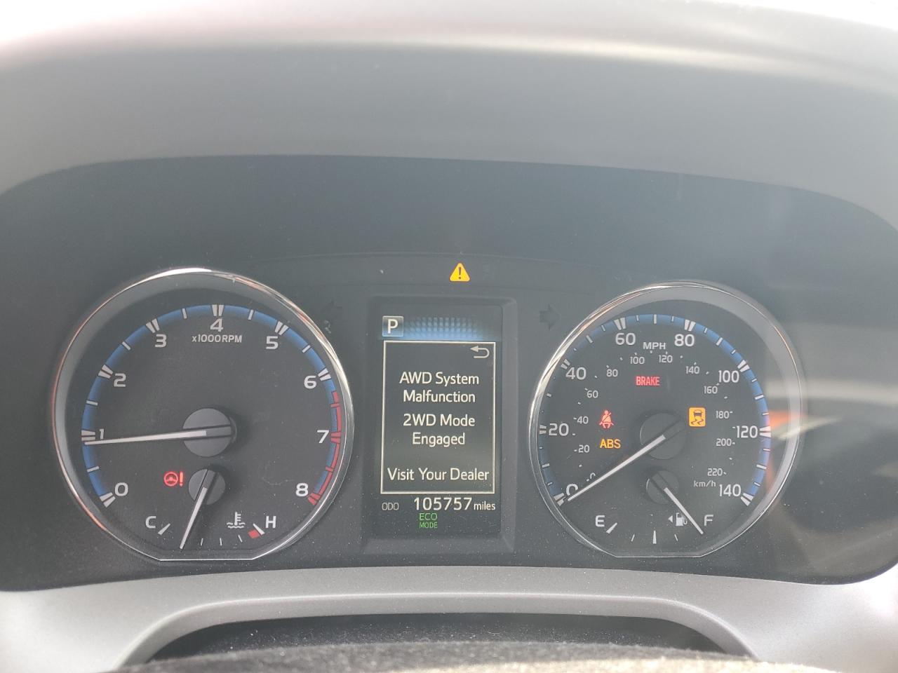 2016 Toyota RAV 4 - Image 9