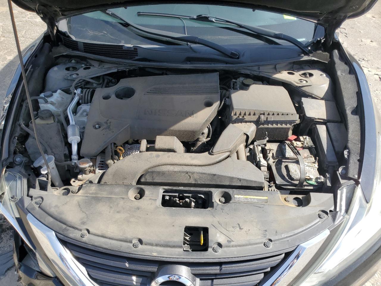 2017 Nissan Altima - Image 11