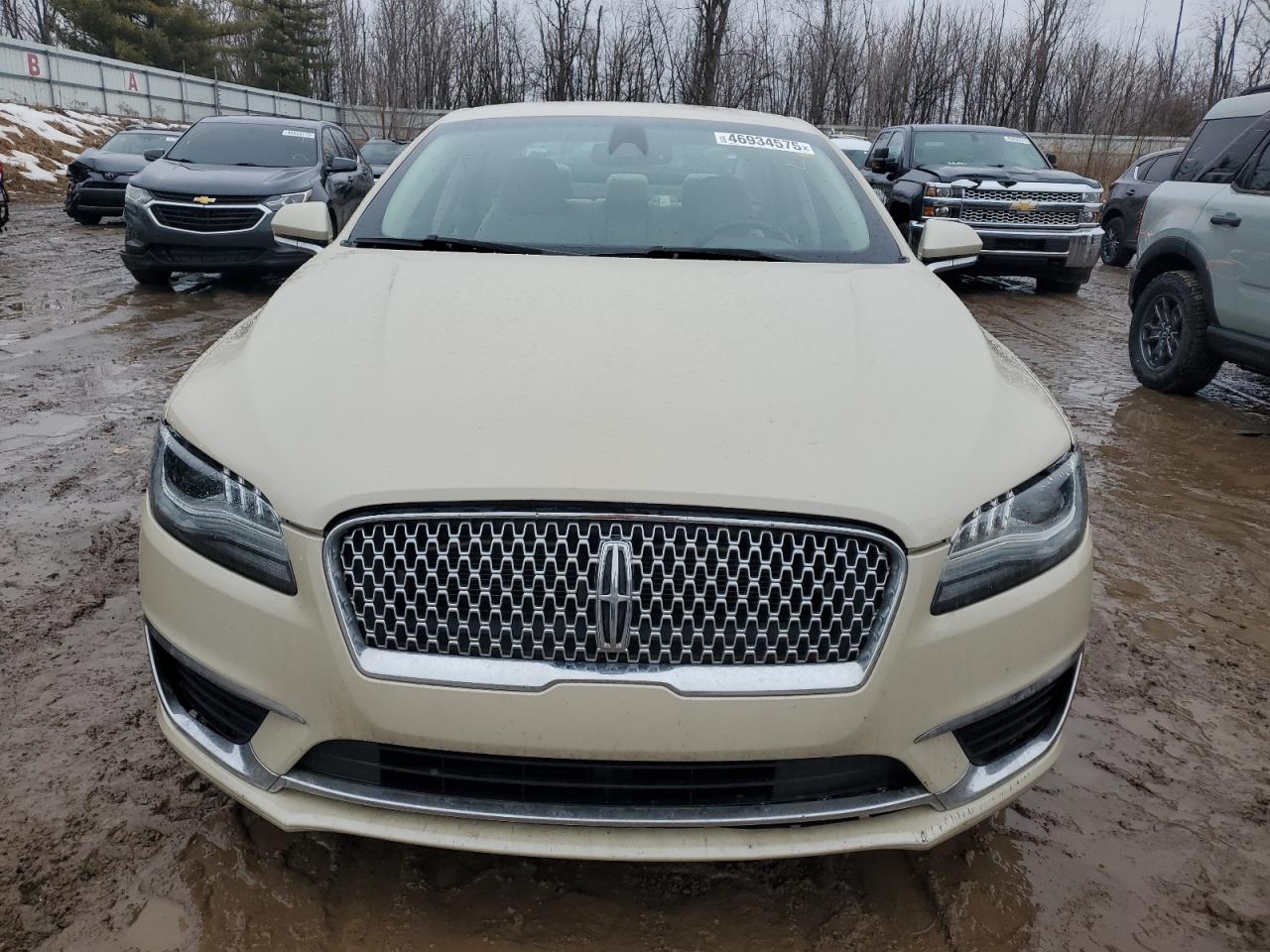 2018 Lincoln MKZ - Image 5