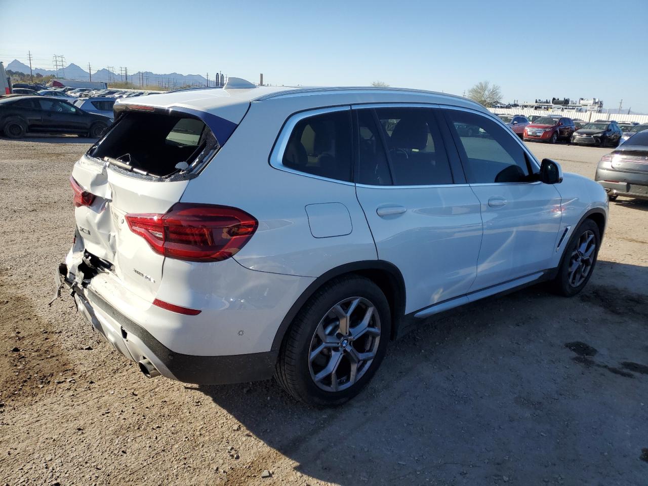 2021 BMW X3 - Image 3