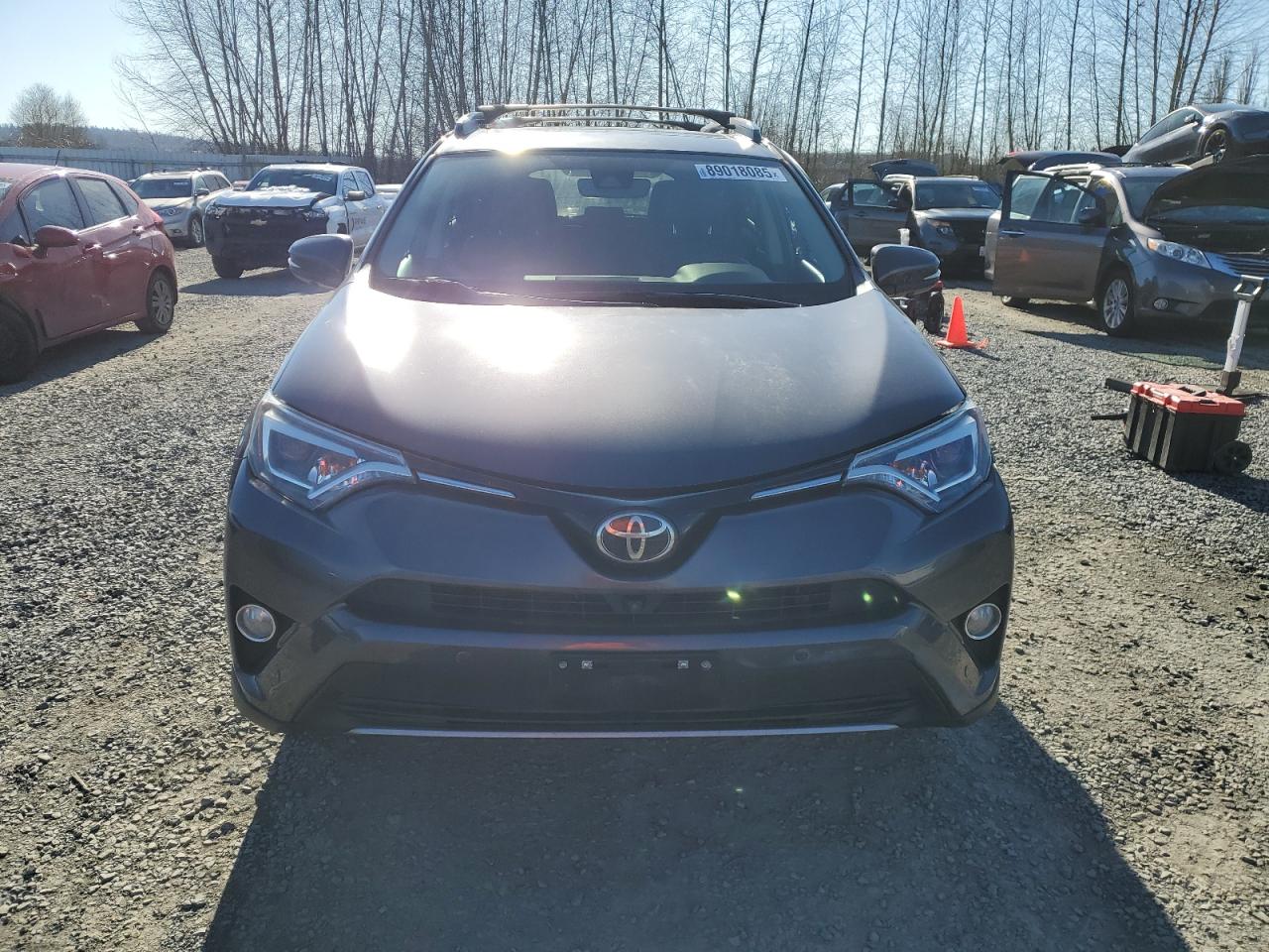 2017 Toyota RAV 4 - Image 5