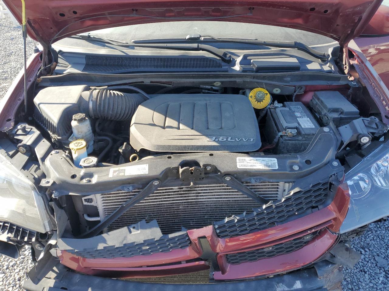 2018 Dodge Caravan - Image 14