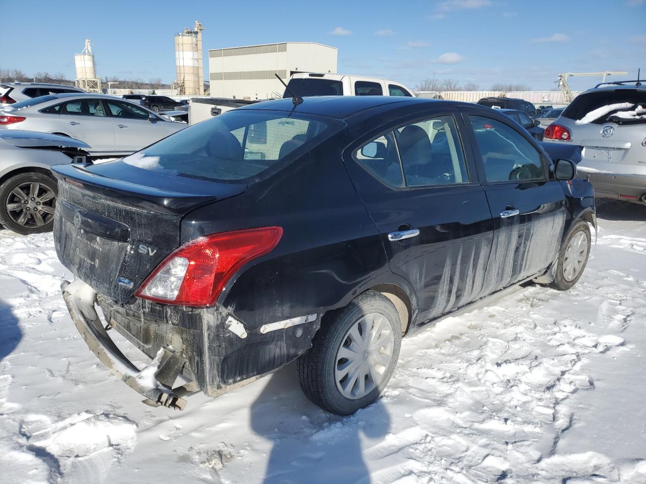 2013 Nissan Versa - Image 3