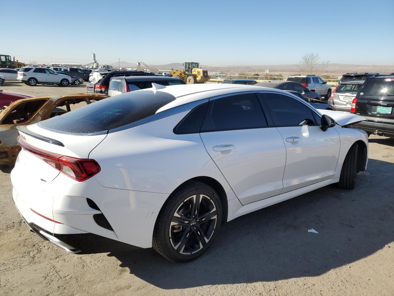 2023 Kia K5 - Image 3