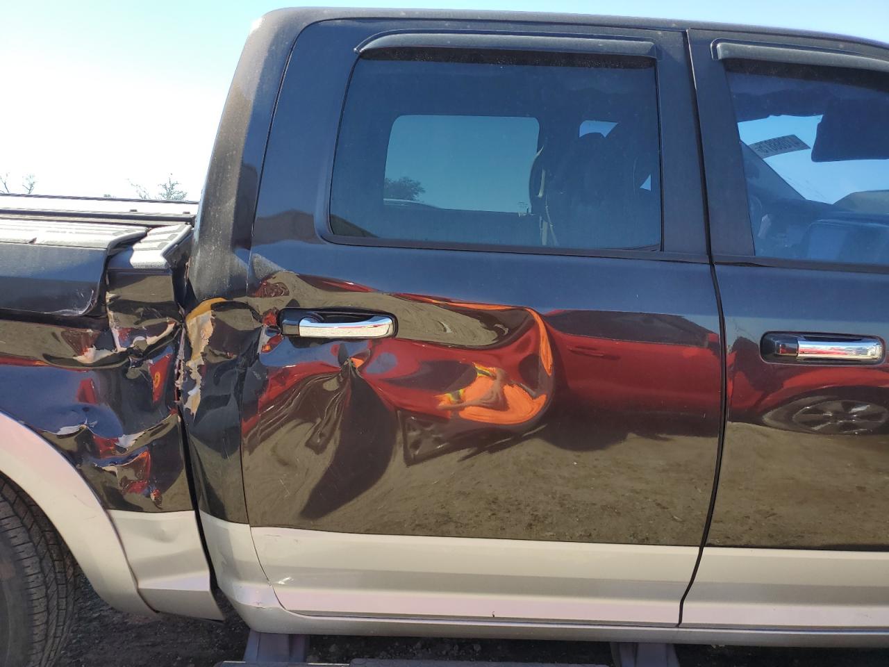 2016 RAM 1500 - Image 10
