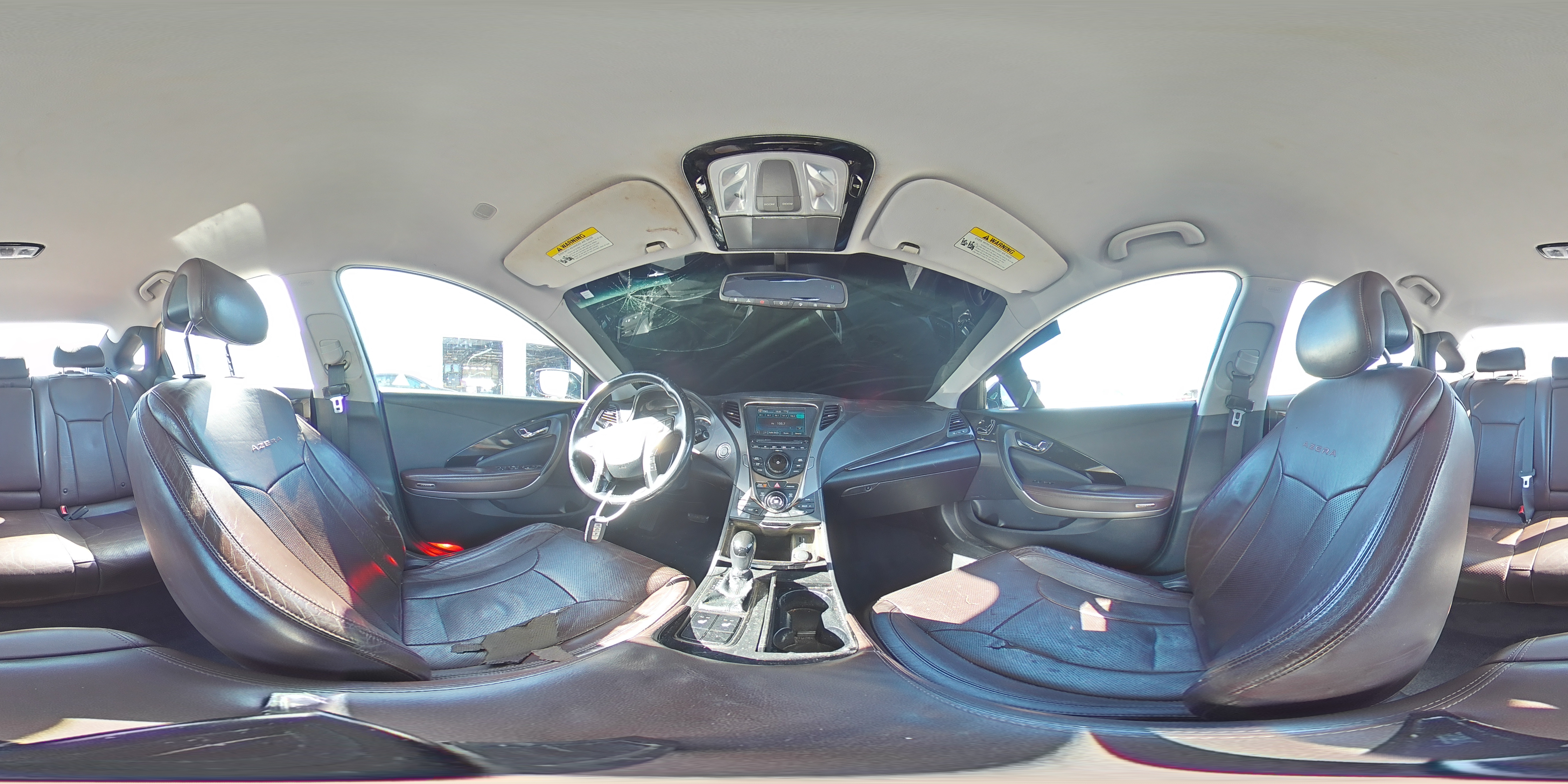 2012 Hyundai Azera - Image 14