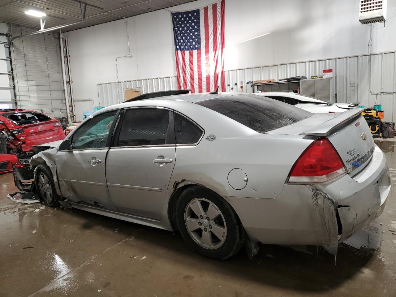 2009 Chevrolet Impala - Image 2
